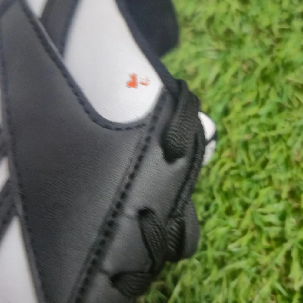 Reebok Royal Complete Kids Size 4 Black White Colorblock Low‎ Top Sneakers